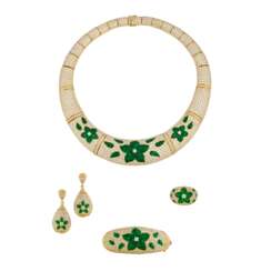 EMERALD AND DIAMOND NECKLACE, BANGLE, EARRING AND RING SUITE, MARCONI
