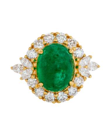 EMERALD AND DIAMOND NECKLACE, BRACELET, EARRING AND RING SUITE, MARCONI - фото 6