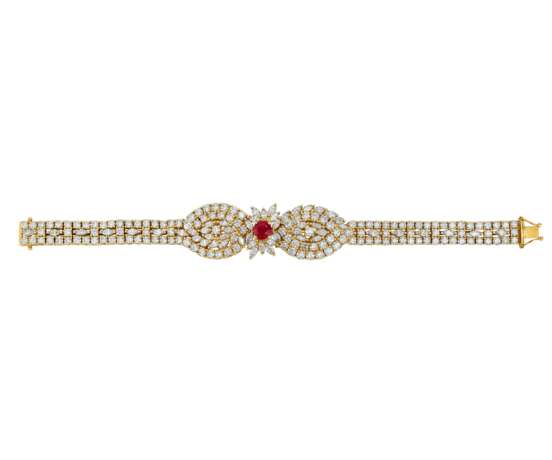 RUBY AND DIAMOND NECKLACE, BRACELET, EARRING AND RING SUITE, MARCONI - фото 11