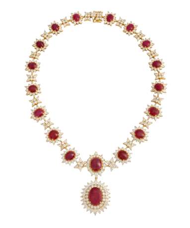 RUBY AND DIAMOND NECKLACE, BRACELET, EARRING AND RING SUITE WITH GÜBELIN REPORT, MARCONI - photo 3