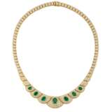 EMERALD AND DIAMOND NECKLACE, BRACELET, EARRING AND RING SUITE, MARCONI - photo 3