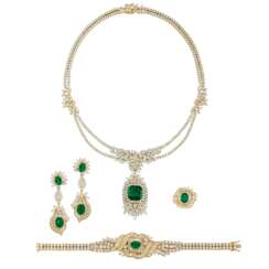 EMERALD AND DIAMOND NECKLACE, BRACELET, EARRING AND RING SUITE WITH GÜBELIN AND GIA REPORTS, MARCONI