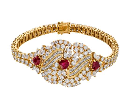 RUBY AND DIAMOND NECKLACE, BRACELET, EARRING AND RING SUITE, MARCONI - фото 9