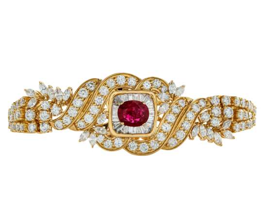 RUBY AND DIAMOND NECKLACE, BRACELET, EARRING AND RING SUITE WITH GÜBELIN REPORTS, MARCONI - photo 10