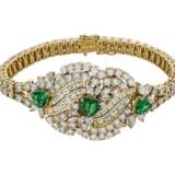 EMERALD AND DIAMOND NECKLACE, BRACELET, EARRING AND RING SUITE, MARCONI - Foto 9