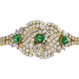 EMERALD AND DIAMOND NECKLACE, BRACELET, EARRING AND RING SUITE, MARCONI - Foto 10