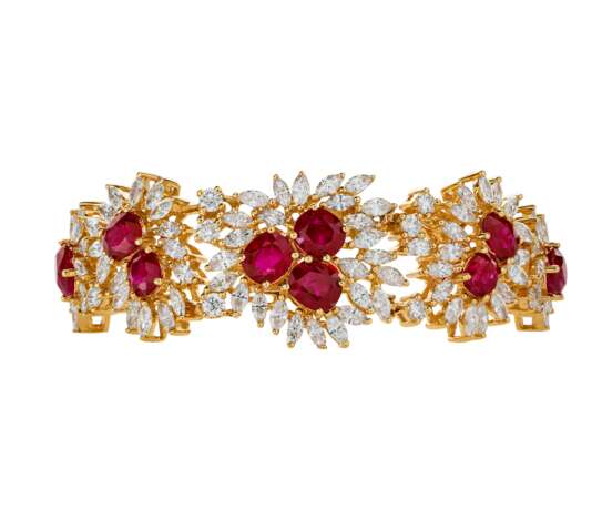 RUBY AND DIAMOND NECKLACE, BRACELET, EARRING AND RING SUITE WITH GÜBELIN REPORTS, MARCONI - фото 11