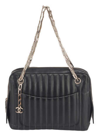 Chanel «Mademoiselle Camera Bag Medium» - photo 1