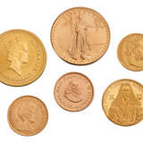 Sammlung von fünf Goldmünzen und einer Goldmedaille - photo 1