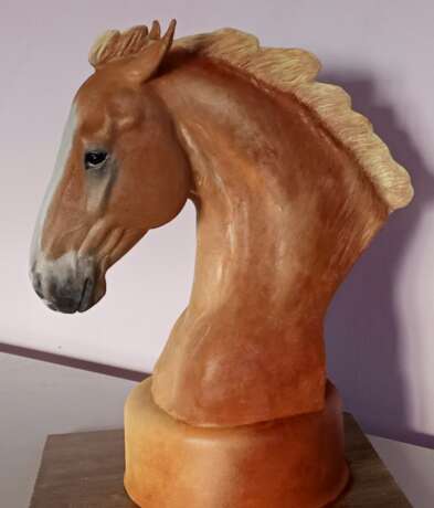 Bust “Horse bust sculpture”, Plaster, Hand colored, Action painting, Animalistic, 2020 - photo 4