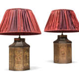 A PAIR OF LATE REGENCY JAPANNED METAL TEA CANISTER TABLE LAMPS - Foto 2