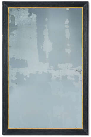 AN EBONISED AND PARCEL-GILT PICTURE FRAME MIRROR - photo 1