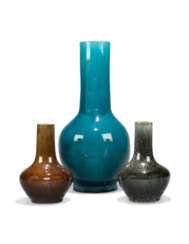 A LARGE CHINESE TURQUOISE-GLAZED BOTTLE VASE AND TWO FURTHER VASES