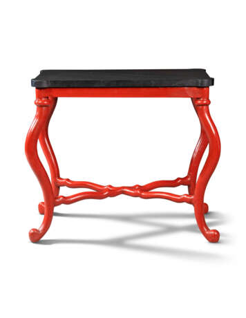 A RED-DECORATED 'LACQUERED' SIDE TABLE - photo 1