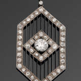 Großer Art Déco-Diamantanhänger in Ajour - Foto 1