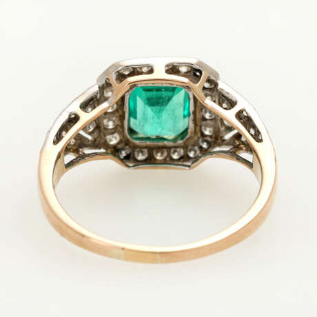 Eleganter Damenring mit Smaragd + Diamanten, - Foto 4