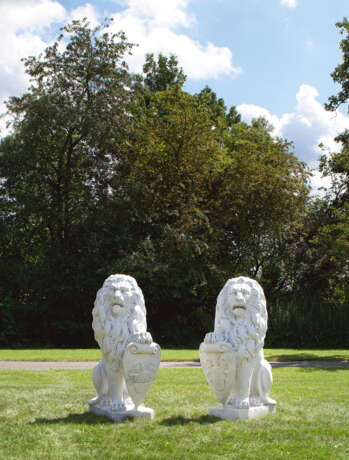 Paar monumentale Portallöwen aus der Villa "Haus Löwenruhe" - Foto 1