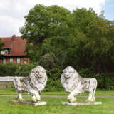 Paar monumentale Löwen als Parkskulpturen - photo 1