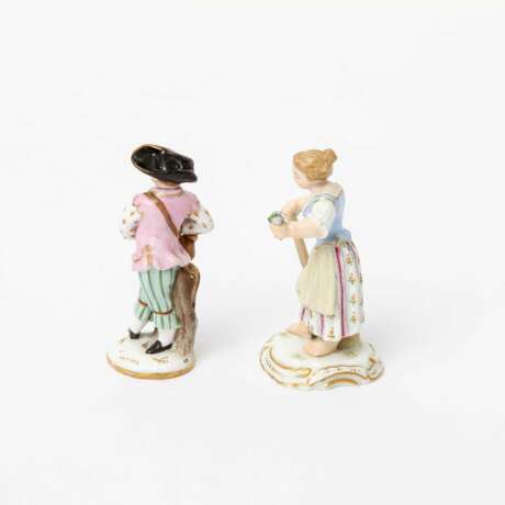 MEISSEN 2 Miniaturfiguren, "Schäfer" und "Mädchen als Gärtnerin", 1870-1923. 1. Wahl. - фото 2