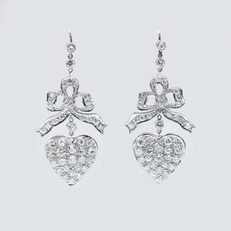 Paar feiner Diamant-Ohrhänger mit Herz-Dekor - Foto 1