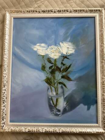 Painting “White roses”, Canvas on the subframe, Oil paint, Impressionist, Still life, 2018 - photo 1