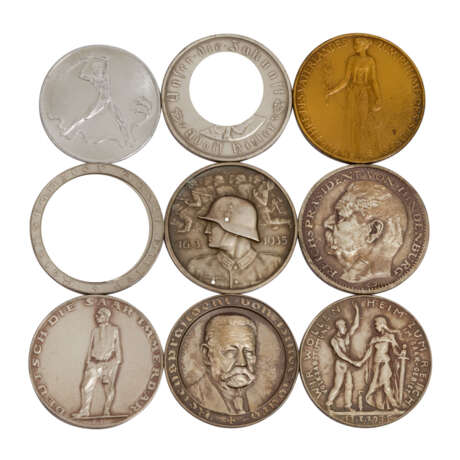 9 Medaillen, Deutschland 1933-1945 - - фото 1