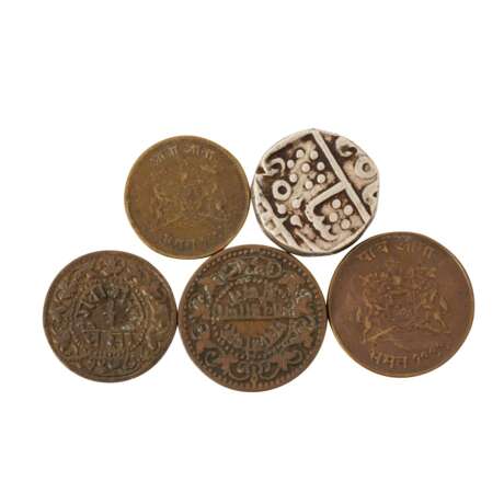 (British) Indien, Gwalior - Kleinkonvolut von 5 Münzen, - photo 2