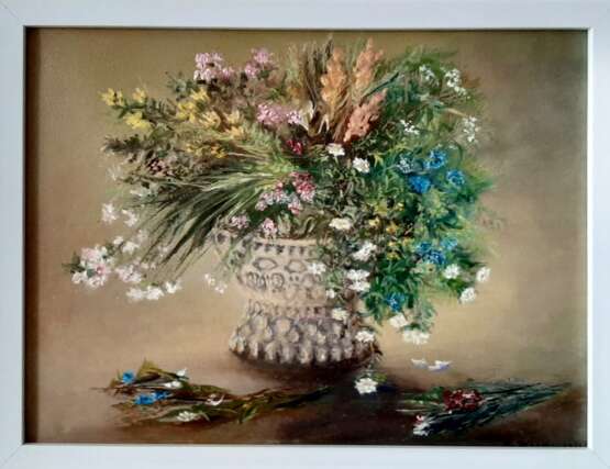 Painting “Bouquet in a vase”, Canvas on the subframe, Oil paint, Academism, Still life, 2020 - photo 1