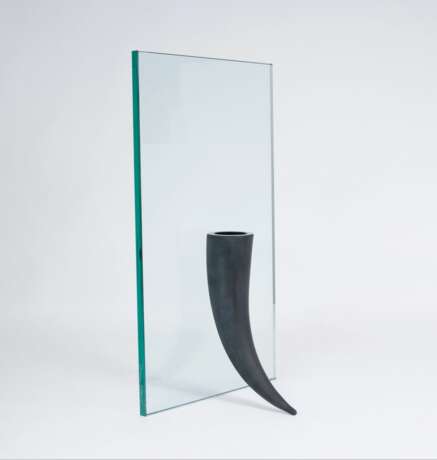 Philippe Starck. Skulpturale Vase 'Étrangeté sous un mur' - Foto 2