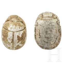 Zwei Amulettskarabäen, altägyptisch, 2. - 1. Jahrtausend vor Christus