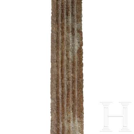 Exzellent erhaltene eiserne Spatha-Klinge vom Typ Lauriacum-Hromówka, römisch, Ende 2. - 3. Jahrhundert - Foto 5