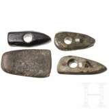 Drei Steinäxte und eine Dechsel, Mitteleuropa, Neolithikum, 5. - 3. Jahrtausend vor Christus - Foto 2