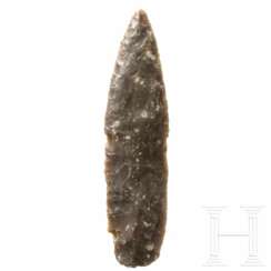 Speerspitze aus Flint, Fumen, Dänemark, Neolithikum, 3. Jahrtausend vor Christus
