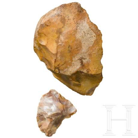 Zwei altsteinzeitliche Werkzeuge, Europa oder Nordafrika, Palaeolithikum, ca. 40000 – 20000 vor Christus - photo 2