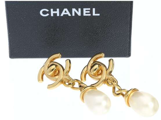 Ohrschmuck: dekorative Ohrclips von Chanel, mit Originalbox - Foto 1