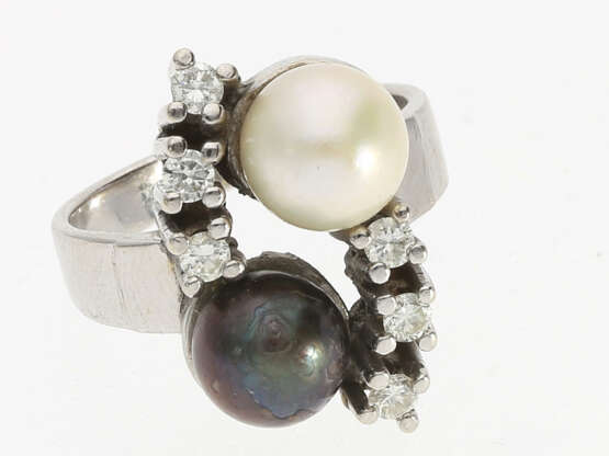 Ring: massiver, weißgoldener vintage Perlen/Brillant-Goldschmiedering, ehemals sehr teure Einzelanfertigung - фото 1