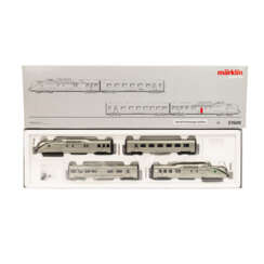 MÄRKLIN 4-tlg Diesel Triebzug 37609, Spur H 0,