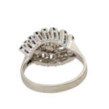 Ring mit Saphiren und Diamanten, zusammen ca. 0,6 ct (punziert) - photo 4