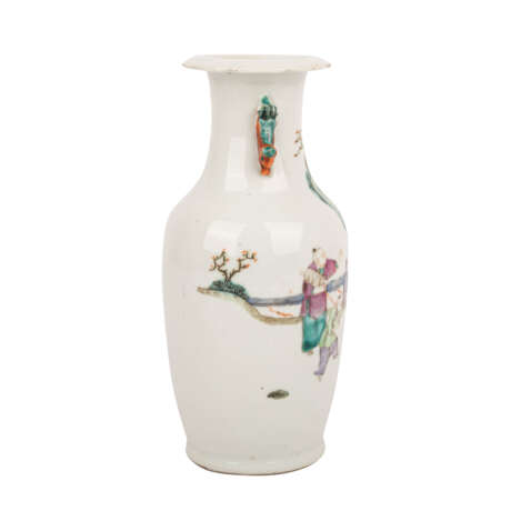 Famille rose - Vase. CHINA, späte Qing-Dynastie (19. Jahrhundert). - фото 4