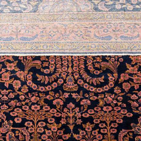 Orientteppich. Amerikanischer SAROUGH, 20. Jahrhundert, 360x270 cm - Foto 3