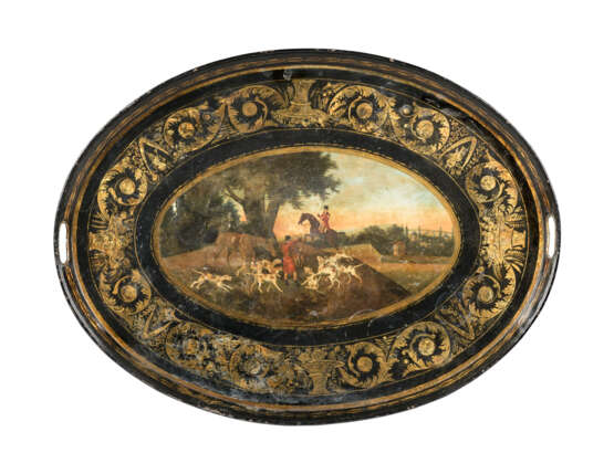 A REGENCY POLYCHROME-DECORATED AND BLACK AND GILT-JAPANNED TOLE TRAY - Foto 1