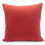 A GROUP OF TEN CUSHIONS - фото 9