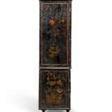 AN ANGLO-DUTCH BLACK-AND-GILT-JAPANNED PRESS CUPBOARD - photo 2
