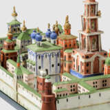 A RUSSIAN PAINTED-PINE MODEL OF THE TRINITY MONASTERY OF ST.SERGII - photo 2