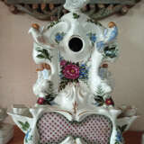 Coffrets, Horloge de cheminée, Statuette «Ange du jour», Lot de 3 pièces, Porcelaine, Peinture sur glaçure, Art Nouveau (1880-1910), Pastorale, Russie, 1997 - photo 3