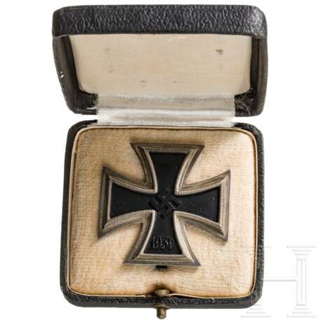 Eisernes Kreuz 1939 1. Klasse, Deschler-Fertigung, im Etui - фото 1