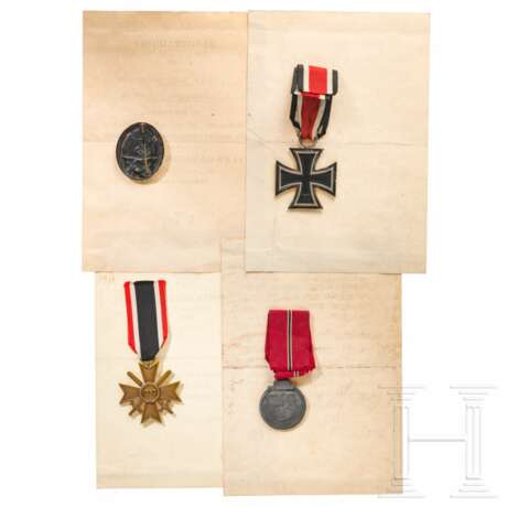 Nachlass eines Stabsgefreiten der Stabskompanie Grenadier Regiment 442 mit Orden und Urkunden - photo 2