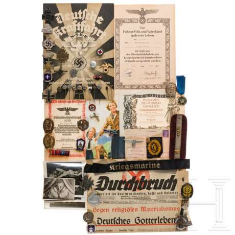 Große Gruppe deutscher Abzeichen 1. und 2. Weltkrieg, Fotobücher und Dokumente - фото 1