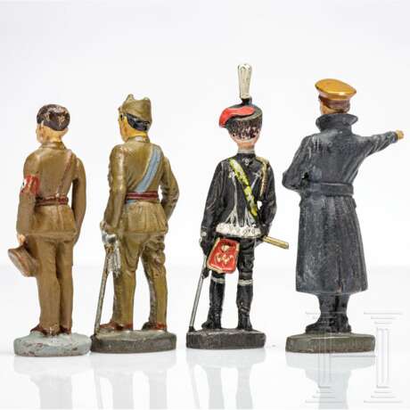 Vier Elastolin-Persönlichkeitsfiguren - Franco, Macksensen, Goebbels und Hitler im Mantel - photo 2