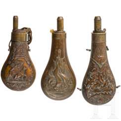 Drei Pulverflaschen, deutsch, 19. Jahrhundert